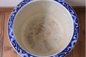 アンティーク雑貨　古民具・骨董　山水の図　染付　アンティーク瀬戸火鉢