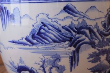 アンティーク雑貨　古民具・骨董　山水の図　染付　アンティーク瀬戸火鉢
