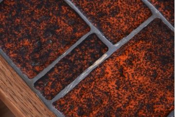 ヴィンテージ家具　北欧ビンテージ　タイル天板がお洒落なネストテーブル