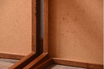 ヴィンテージ家具　北欧ビンテージ　タイル天板がお洒落なネストテーブル