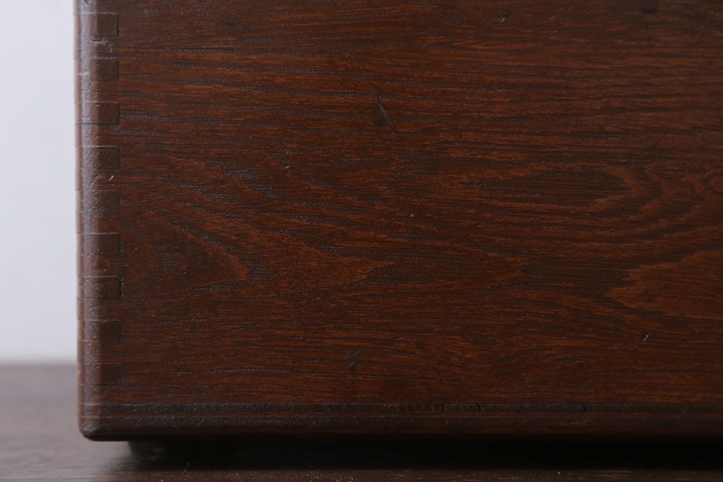 アンティーク雑貨　和製アンティーク　古い木製の小物収納箱(薬箱・木箱)(1)
