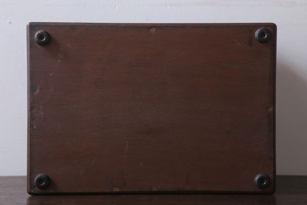 アンティーク雑貨　和製アンティーク　古い木製の小物収納箱(薬箱・木箱)(1)