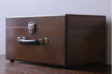 アンティーク雑貨　和製アンティーク　古い木製の小物収納箱(薬箱・木箱)(2)