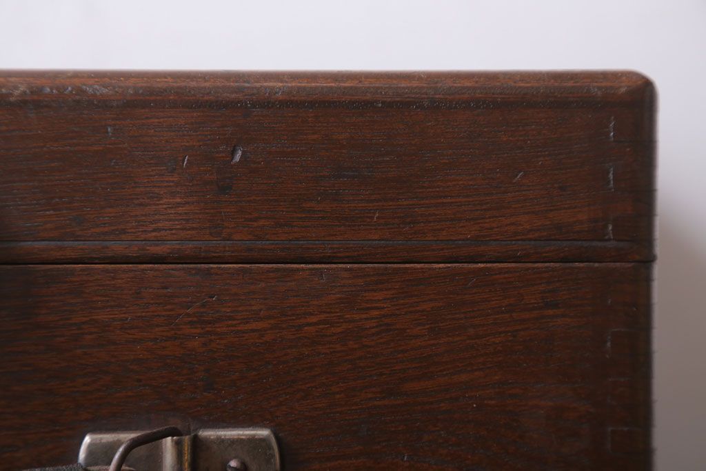 アンティーク雑貨　和製アンティーク　古い木製の小物収納箱(薬箱・木箱)(2)