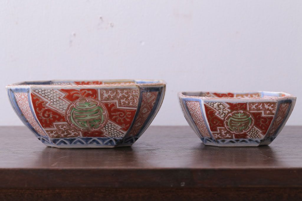 アンティーク雑貨　アンティーク　江戸期　色絵染付八角深鉢2点(伊万里皿)