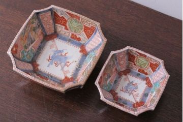 アンティーク雑貨　アンティーク　江戸期　色絵染付八角深鉢2点(伊万里皿)