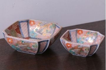 アンティーク雑貨　アンティーク　江戸期　色絵染付八角深鉢2点(伊万里皿)