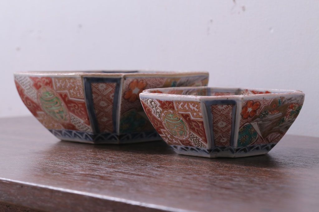 アンティーク雑貨　アンティーク　江戸期　色絵染付八角深鉢2点(伊万里皿)