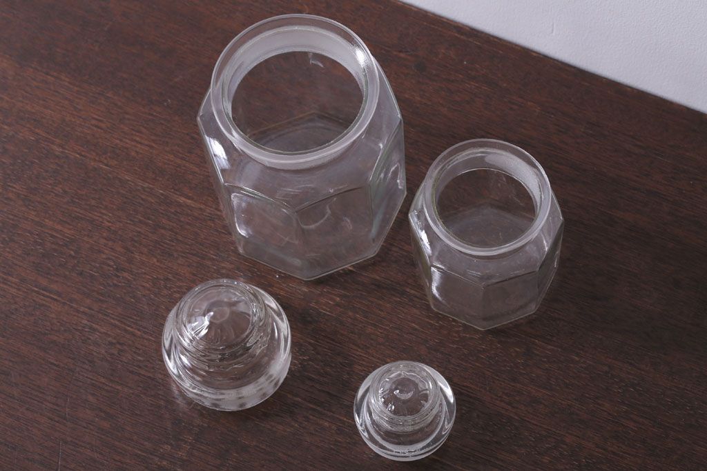 アンティーク雑貨　昭和レトロ　ガラス瓶2個セット(日本製)