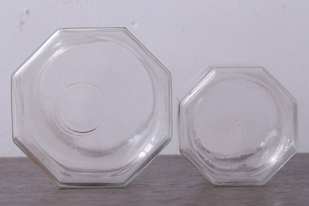 アンティーク雑貨　昭和レトロ　ガラス瓶2個セット(日本製)