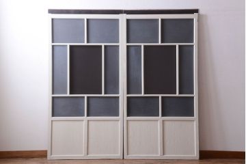 アンティーク　すりガラス入り!ホワイトペイントのガラス引き戸2枚セット