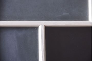 アンティーク　すりガラス入り!ホワイトペイントのガラス引き戸2枚セット