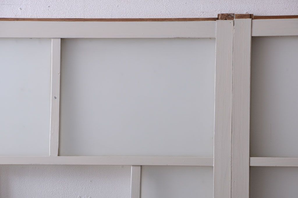 アンティーク　すりガラス入り!ホワイトペイントのガラス引き戸2枚セット