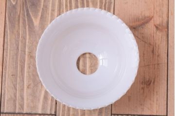 アンティーク雑貨　昭和レトロ　ミルクガラスシェードのアンティークペンダントライト(1)