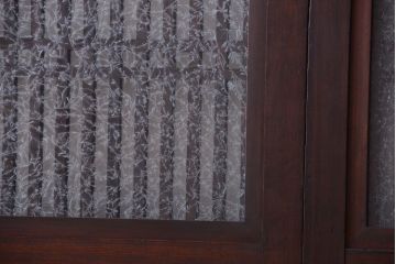 古民具・骨董　裏結霜ガラス入り!古い木の格子ガラス帯戸2枚セット(2)