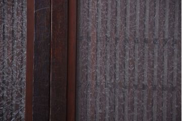 古民具・骨董　裏結霜ガラス入り!古い木の格子ガラス帯戸2枚セット(3)