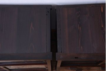 アンティーク家具　和製アンティーク　モールガラス入り!前面欅材の古い収納棚(食器棚)(2)