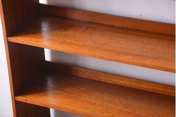 アンティーク雑貨　アンティーク　古い木製のシンプルな本棚(飾り棚)