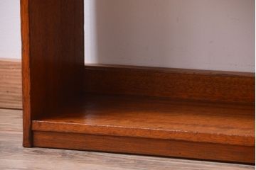 アンティーク雑貨　アンティーク　古い木製のシンプルな本棚(飾り棚)