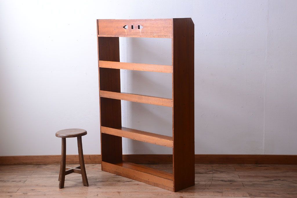 アンティーク雑貨　アンティーク　古い木製のシンプルな本棚(飾り棚)