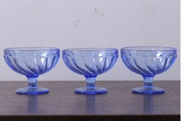 アンティーク雑貨　 昭和レトロ　氷コップ3個セット(プレスガラス)(2)