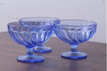 アンティーク雑貨　昭和レトロ　アンティーク氷コップ3個セット(プレスガラス)(3)
