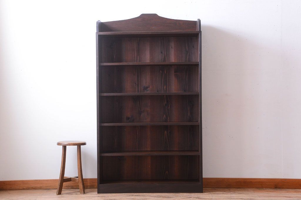 アンティーク家具　和製アンティーク　古い木製の大ぶりな本棚(飾り棚)