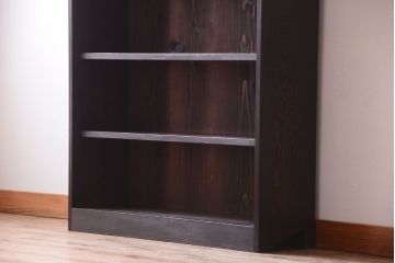 アンティーク家具　和製アンティーク　古い木製の大ぶりな本棚(飾り棚)