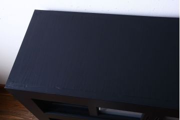 アンティーク家具　ペイント　すりガラス入り!鉄脚付きのモダンな四尺水屋箪笥