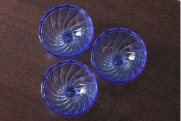 アンティーク雑貨　和製アンティーク　昭和レトロな氷コップ3個セット(プレスガラス)(3)