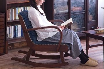 和製アンティーク　オリジナル座面の珍しい美品ロッキングチェア