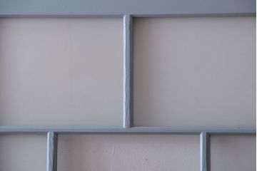 アンティーク　すりガラス入り!淡い水色ペイントのガラス引き戸2枚セット