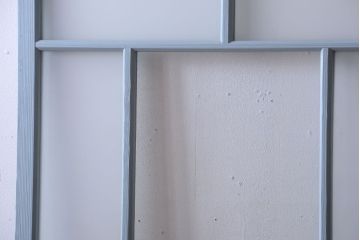 アンティーク　すりガラス入り!淡い水色ペイントのガラス引き戸2枚セット