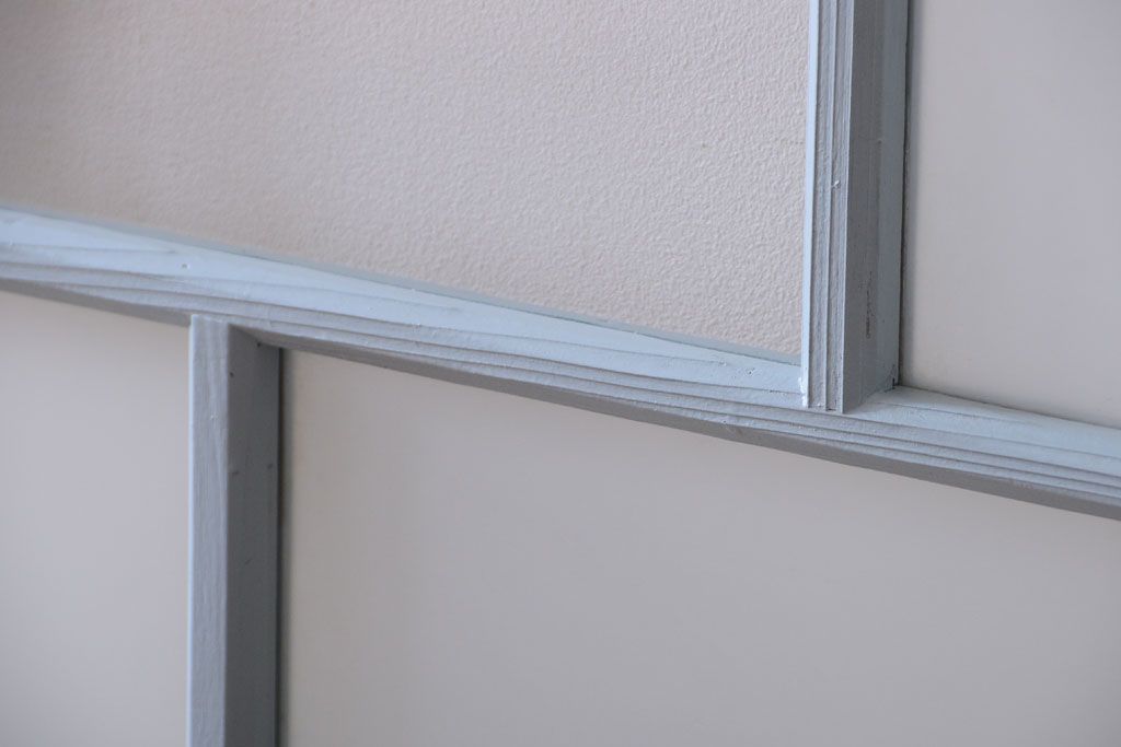 アンティーク　すりガラス入り!淡い水色ペイントのガラス引き戸2枚セット