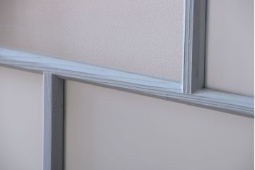 アンティーク　すりガラス入り!淡い水色ペイントのガラス引き戸2枚セット