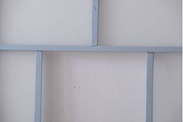 アンティーク　すりガラス入り!淡い水色ペイントのガラス引き戸2枚セット