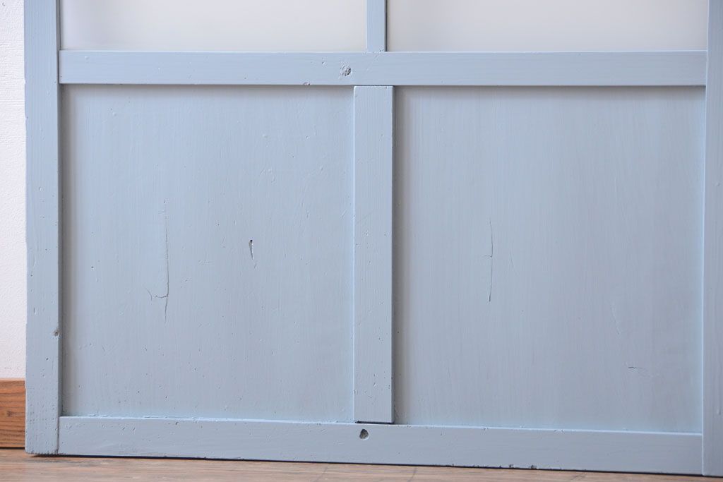 アンティーク　すりガラス入り!淡い水色ペイントのガラス引き戸2枚セット