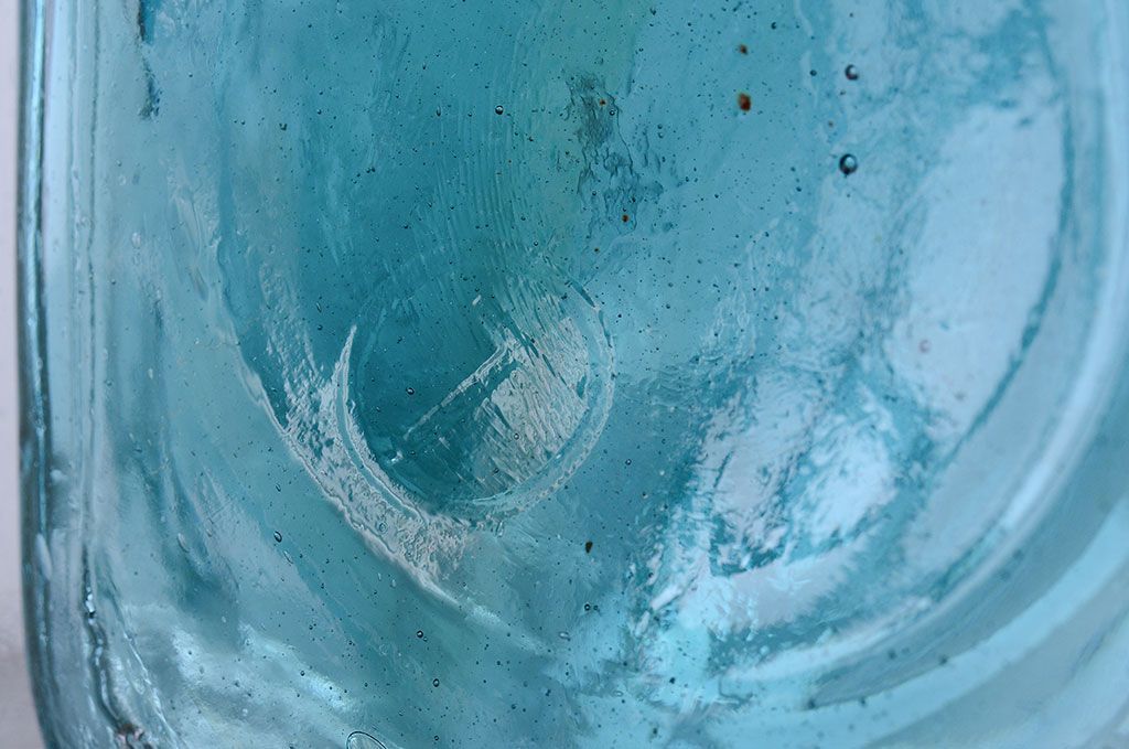 アンティーク雑貨　昭和レトロ　青色気泡ガラス!アンティークガラス瓶2個セット