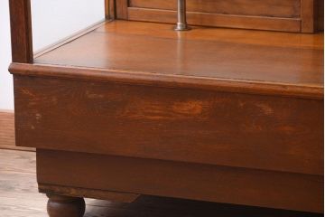 アンティーク家具　和製アンティーク　丸脚付き!古いナラ材の大きなガラスケース(ショーケース)