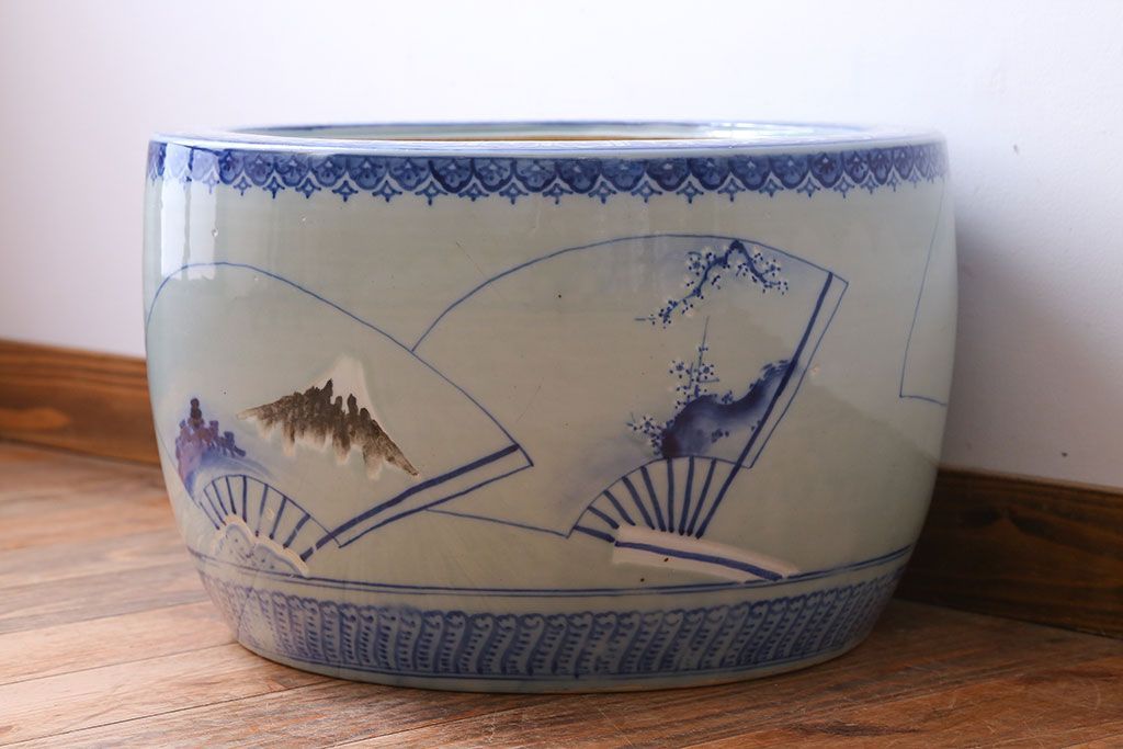 アンティーク雑貨　古民具・骨董　扇に花の図　アンティーク染付瀬戸火鉢