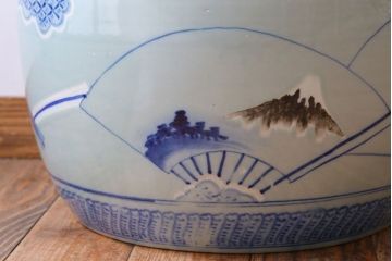 アンティーク雑貨　古民具・骨董　扇に花の図　アンティーク染付瀬戸火鉢