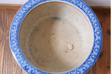 アンティーク雑貨　古民具・骨董　扇に花の図　アンティーク染付瀬戸火鉢