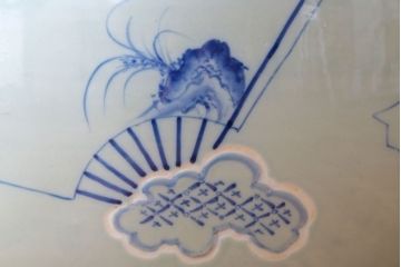 アンティーク雑貨　古民具・骨董　扇に花の図　アンティーク染付瀬戸火鉢