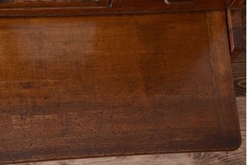 レトロ家具　昭和レトロ　作業台付き!ダイヤガラス引き戸の古いナラ材製アンティーク食器棚(カップボード)