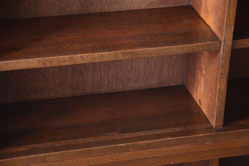 アンティーク家具　和製アンティーク　シンプルシックな大きい2段重ね本棚(飾り棚)