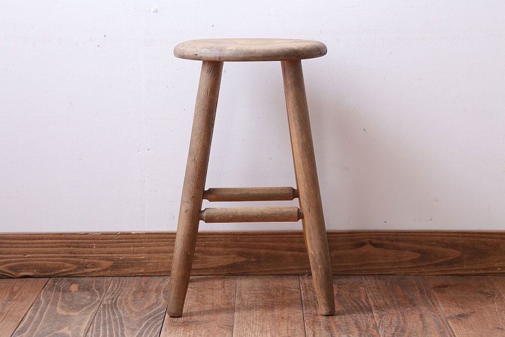 レトロ家具　和製アンティーク　レトロな木味のスツール