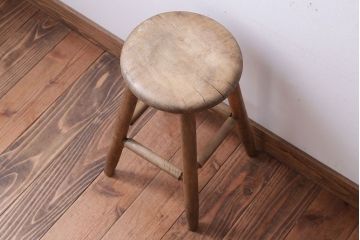 レトロ家具　和製アンティーク　レトロな木味のスツール