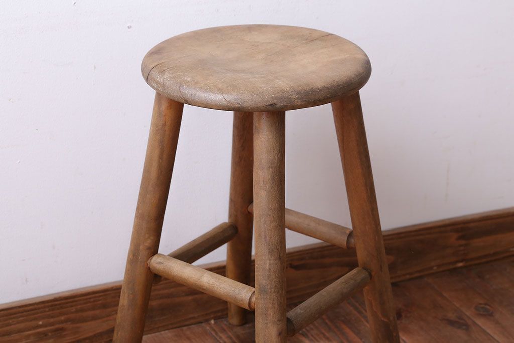 レトロ家具　和製アンティーク　レトロな木味のスツール
