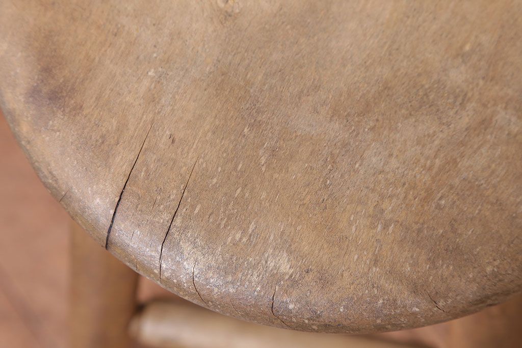 レトロ家具　和製アンティーク　レトロな木味のスツール