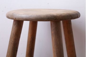 レトロ家具　和製アンティーク　レトロな木味のスツール